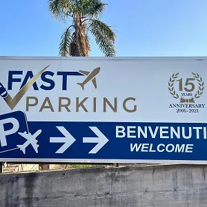  לינה וארוחת בוקר Bed&fly Near Airport Fontanarossa Bagno Privato In
